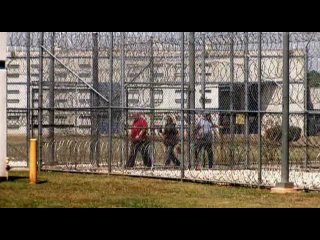 Одноэтажная Америка тема про зону для пожизненно приговоренных